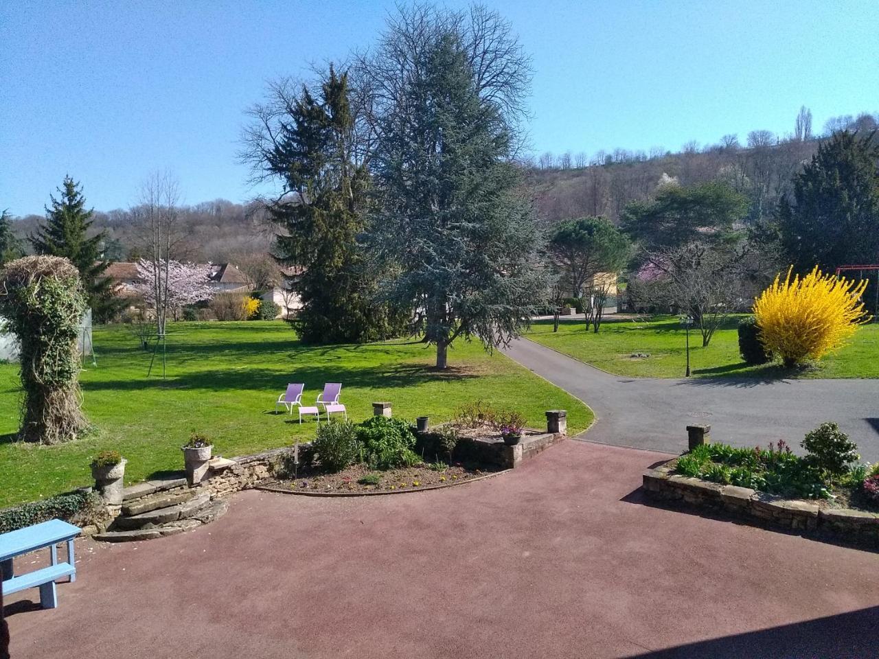 Le Relais Des Dames Bed & Breakfast 3*